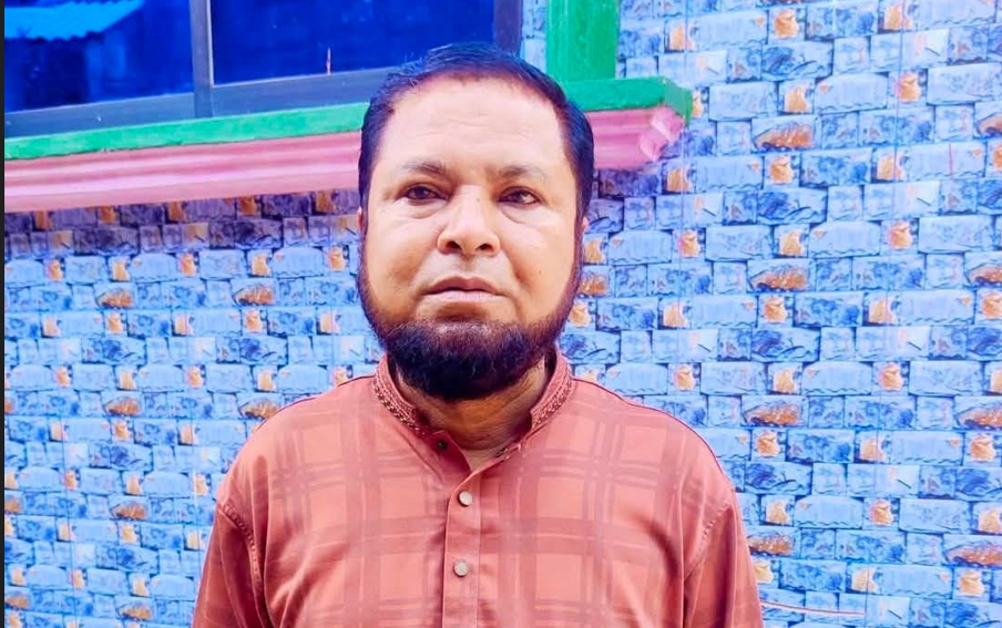 বুড়িচং গাছের ডাল কাটতে বিদ্যুৎস্পৃষ্টে কৃষকের মৃত্যু !
