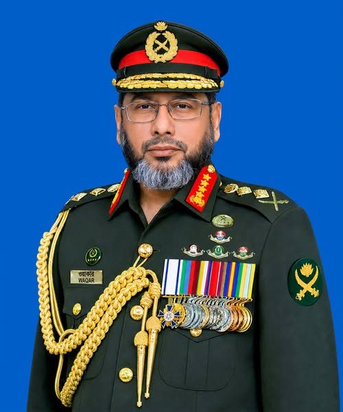 অস্ট্রেলিয়া ও যুক্তরাষ্ট্রে সরকারি সফর শেষে দেশে প্রত্যাবর্তন করলেন সেনাবাহিনী প্রধান