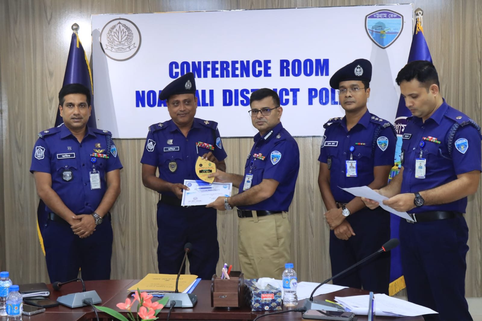 নোয়াখালী জেলা পুলিশের কল্যাণ সভায় শ্রেষ্ঠত্ব পুরস্কার পেলেন সোনাইমুড়ীর থানার এ এস আই হাবিবুর রহমান খান